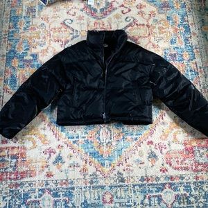 H&M Cropped Puffer Jacket